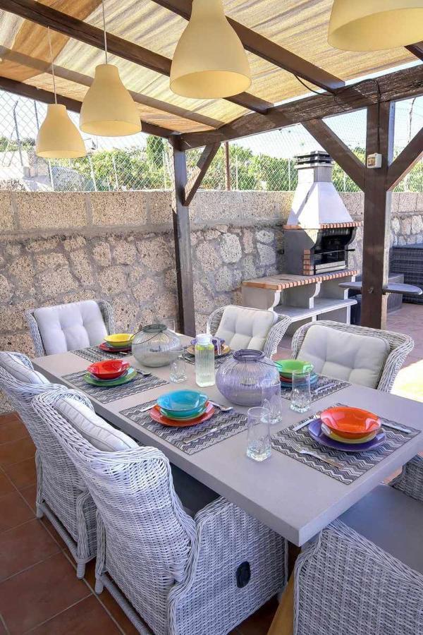Villa Rural Casa Blanca By Tenerife Rental & Sales Granadilla De Abona Exterior foto